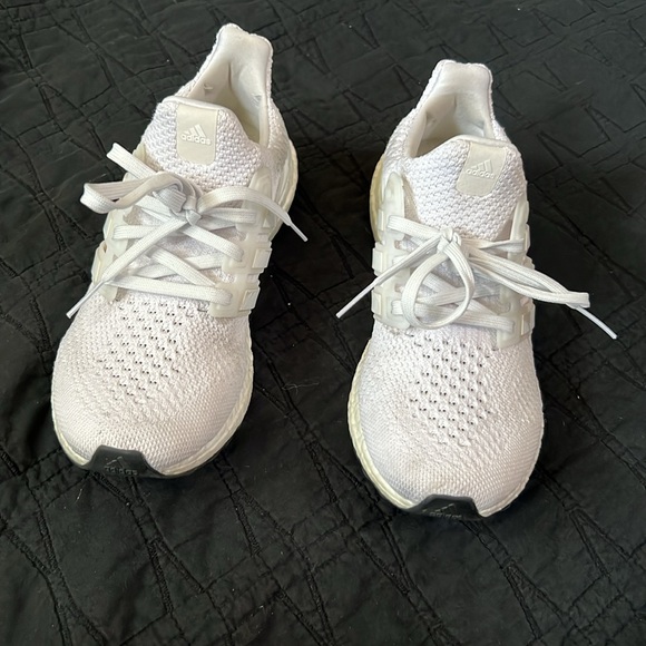 ULTRABOOST DNA 5.0 SHOES - Picture 3 of 7